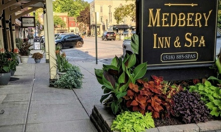 60 Minutes: Swedish Couples Massage and Mineral Bath - The Medbery Day Spa