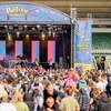 Image 9: Up to 79%% Off 90's Plymouth Family Festival This Bank Holiday