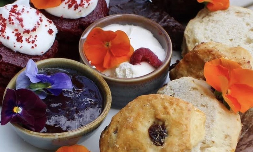 Image 3: Afternoon Tea with Processo / Drink Options for Up to 4 Guests