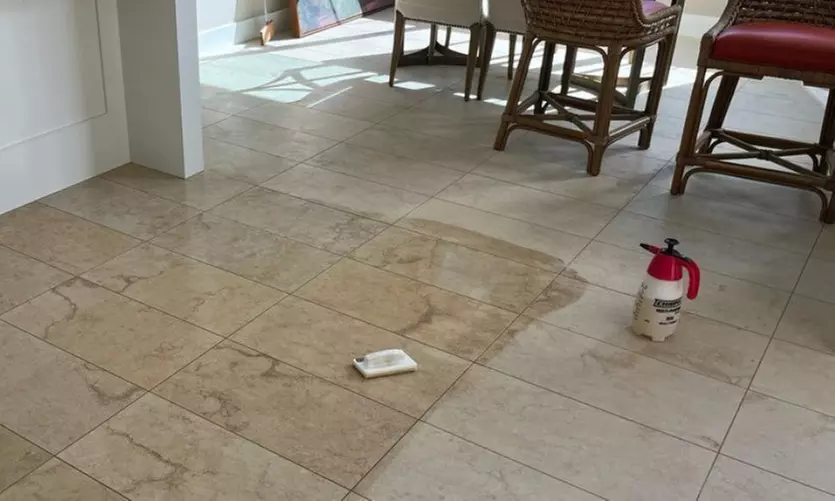 Hand-Cleaned Tile & Grout Deep Cleaning – Up to 100, 200 or 400 Sq Ft