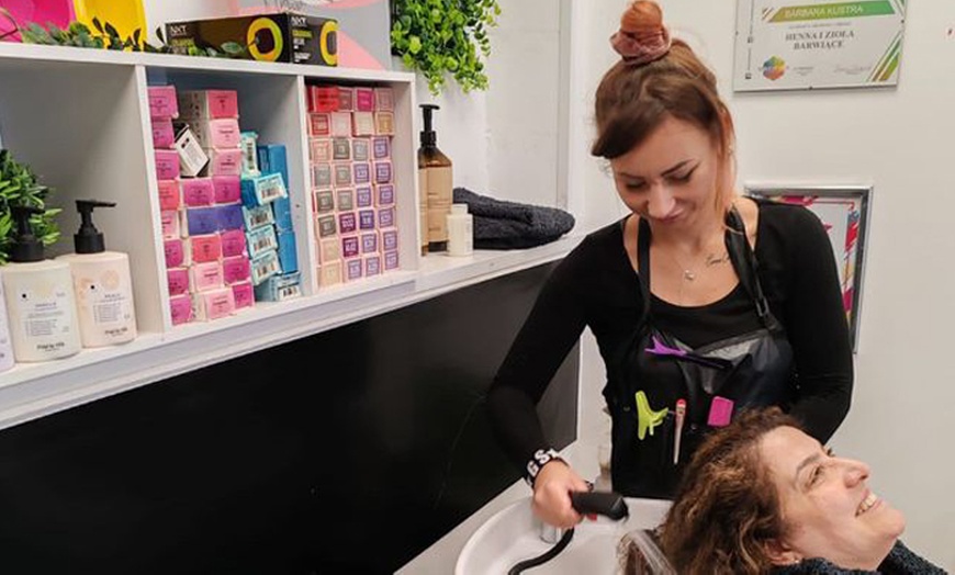 Image 4: Get Wash, Cut, Blow Dry with Full or Half Head Highlights Sessions!