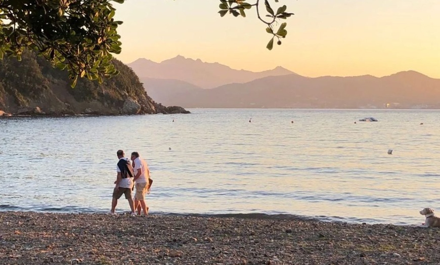 Image 4: Isola d'Elba: fino a 7 notti in mezza pensione con servizio spiaggia