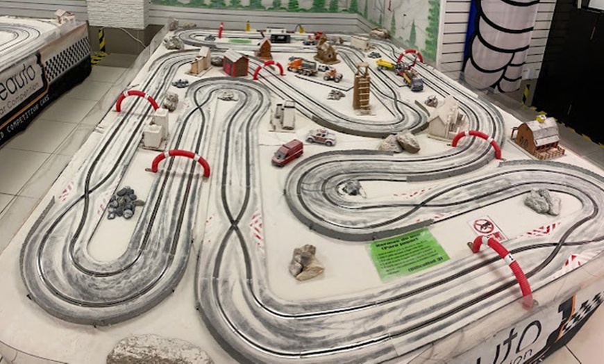 Image 16: Carrera de slot de hasta 60 minutos: elige Quick Race o GP Experience