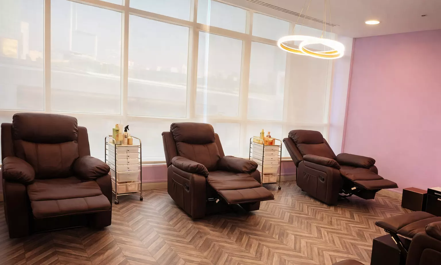 Revive Your Hair at Streaks Ladies Salon: Styling, Color & Treatment