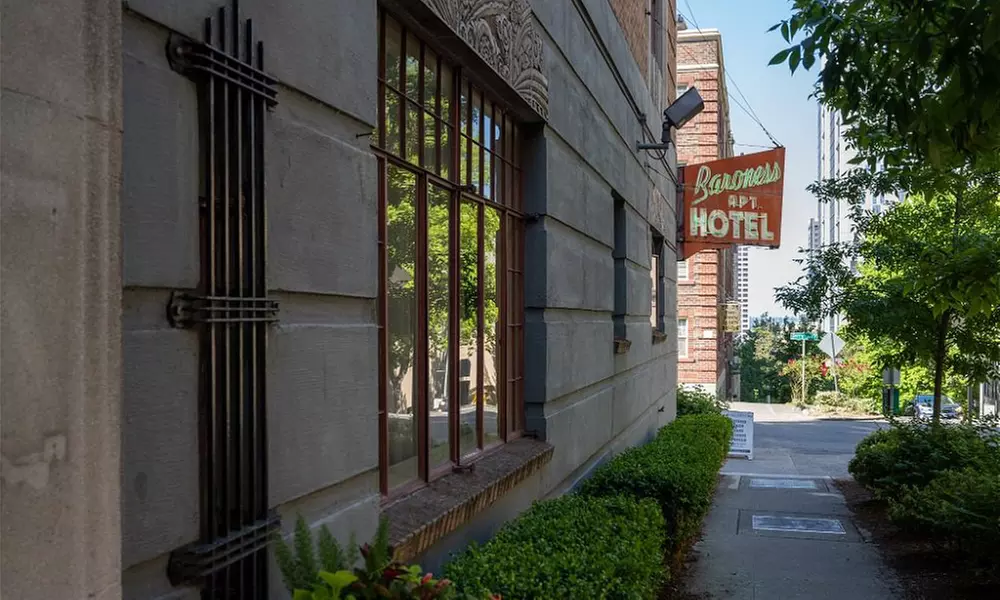 Your First Hill Base for Care, City Fun, or Cruise Plans