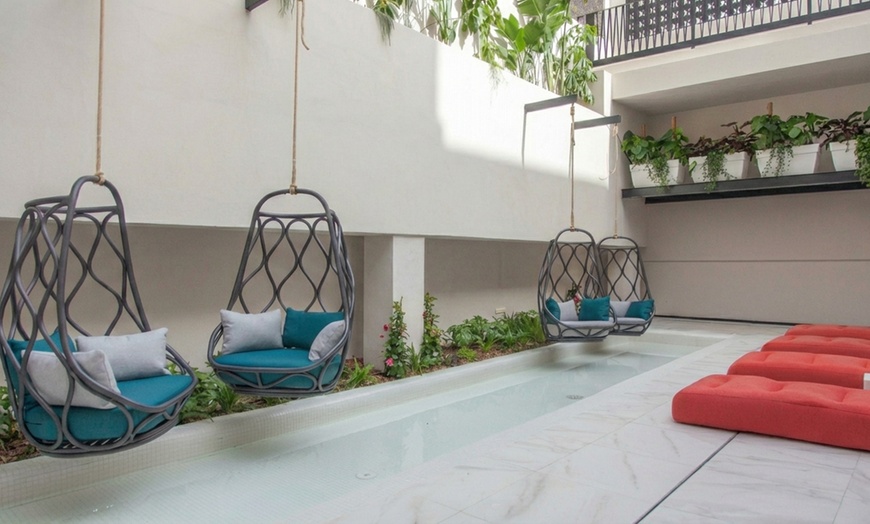 Image 11: ✈ Ibiza: Volo diretto più 3 o 7 notti in hotel 4* con Spa