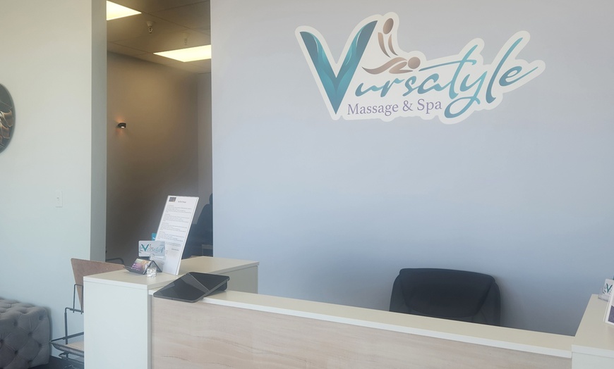 Image 5: 60-Min or 90-Min Deep Tissue Massage with Mask or Aromatherapy