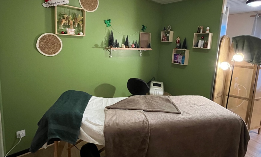 Image 3: Soin du visage découverte ou sur mesure, contour des yeux en option