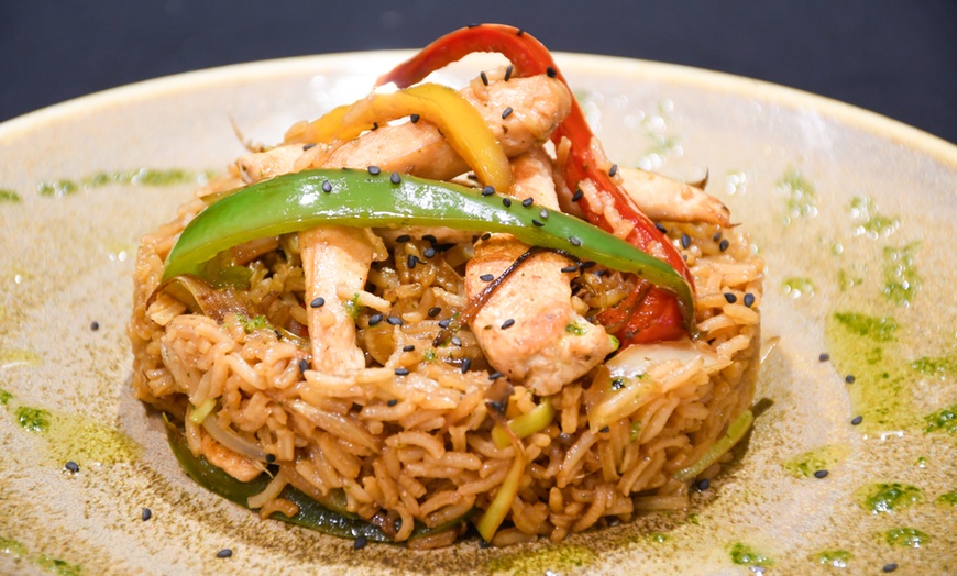 Image 23: Menú brunch para 2 o 4 personas con platos dulces y salados y bebidas