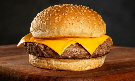 Weekdays: 1 Starter + 2 Burgers + 1 Dessert - Lakeside Bar and Grill