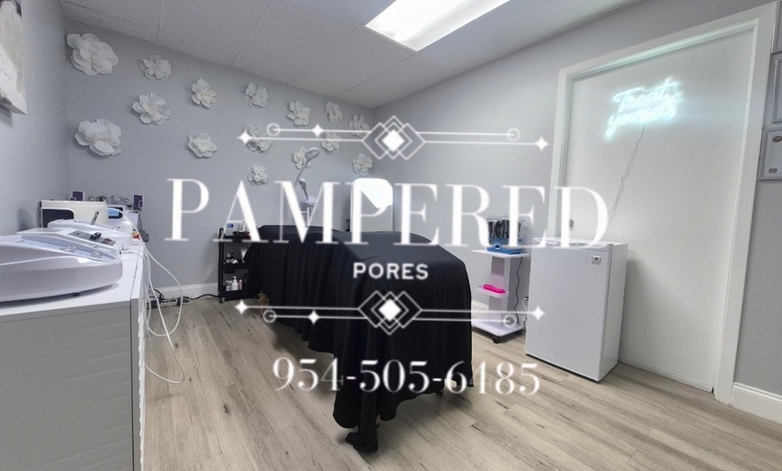 Image 2: Get 1, 3, or 6(60 Min) Ultrasonic Cavitation, RF & Laser Lipo Sessions