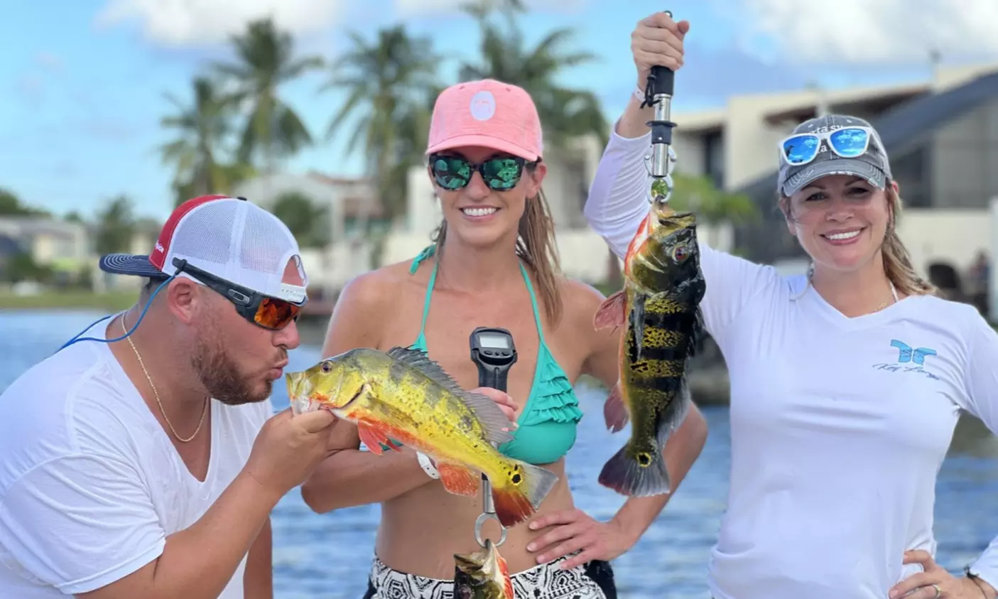Peacock Bass Fishing for 1, 2, or 4 or Offshore Fishing for 4 or 6
