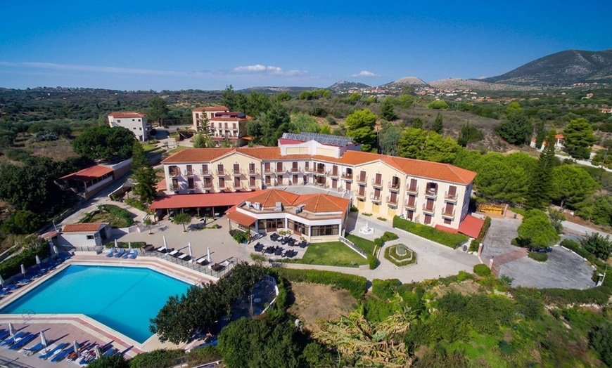 Image 3: ✈ Cefalonia, Estate 2026: Volo diretto più 7 notti in hotel a rate