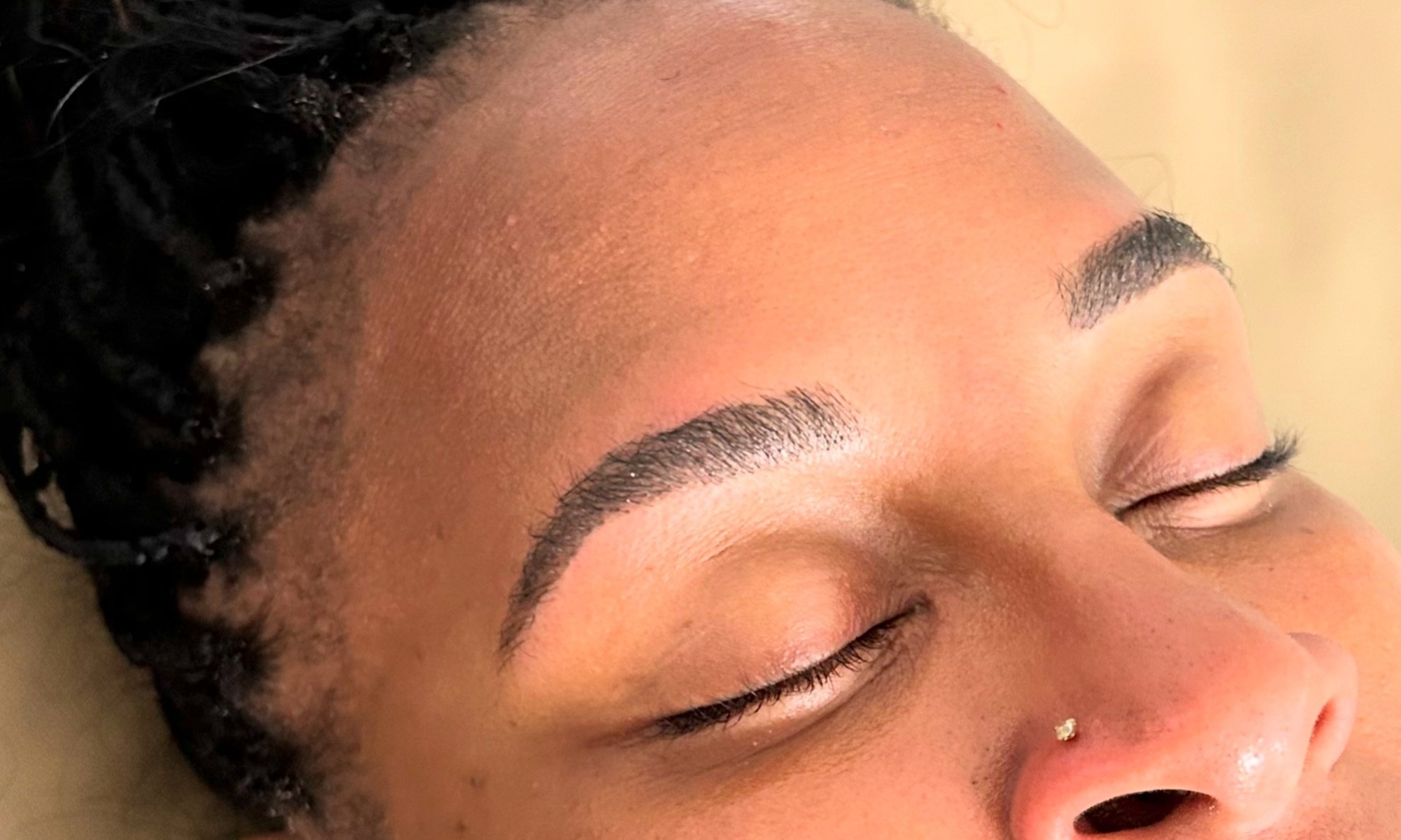 1, or 3 Custom Brow Waxing & Hybrid Stain Session Hybrid Stain Session