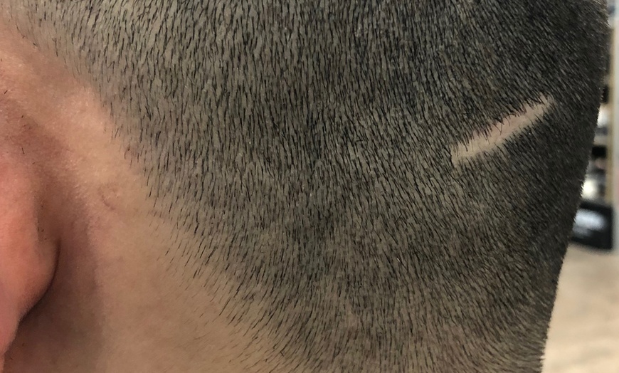 Image 6: Buzz or Scissor & Clipper Cut for Adults – Clean, Easy Style