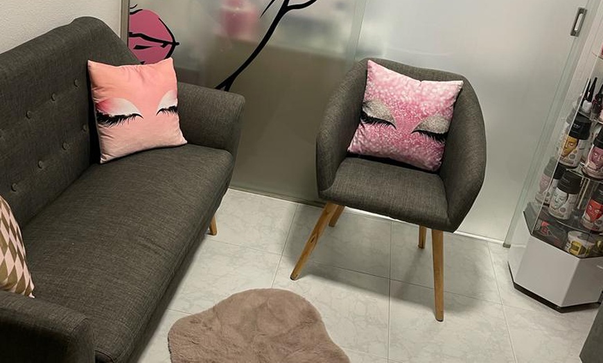 Image 3: Limpieza facial con mascarilla o con peeling y luz LED