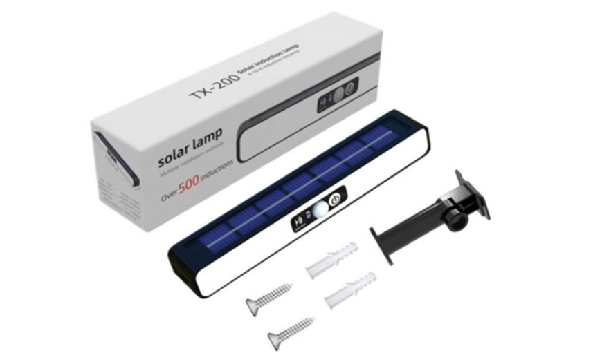 Image 6: 36 LED Solar Motion Sensor Floodlight 