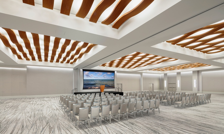 Image 32: Stay at Waikiki Beach Upscale Alohilani Hotel