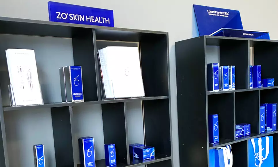 Achieve Youthful Skin with 50 or 100 Units of Xeomin Treatments