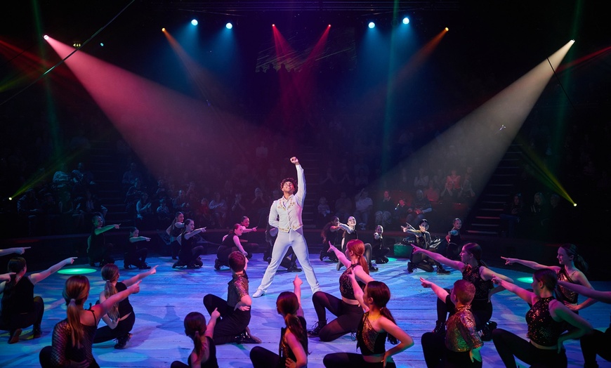 Image 4: Hippodrome Christmas Spectacular – Comedy & Circus All in One