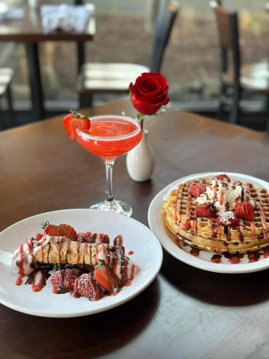 Delight in Italian Fare: $100 for Dine-In or Takeout & $50 for Brunch