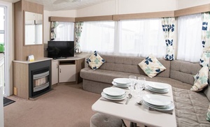 North Wales: 4* Holiday Park Caravan Stay