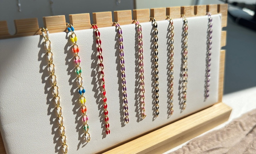 Image 4: Celebrate with Private Party Booking with Host Bracelet Included