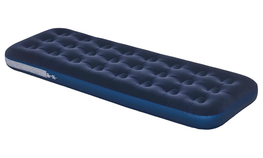Image 10: Outsunny Inflatable Air Bed in Various Size and Features