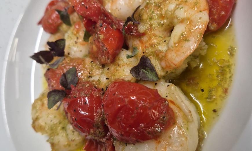 Image 8: Menu bistronomique raffiné pour 2, 3 ou 4 p. aux Trois Petits Points