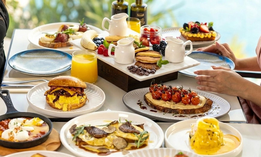 Image 2: Breakfast Buffet with Pool Access for One Child Or Up to Four Adults