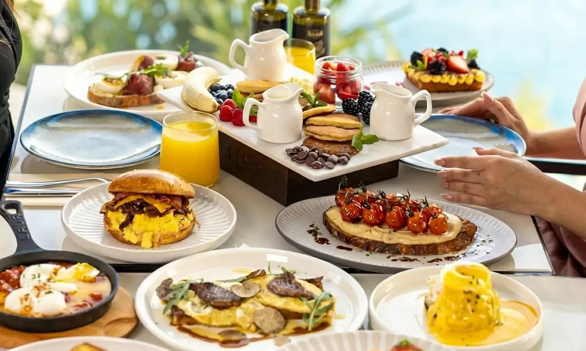 Breakfast Buffet with Pool Access for One Child Or Up to Four Adults