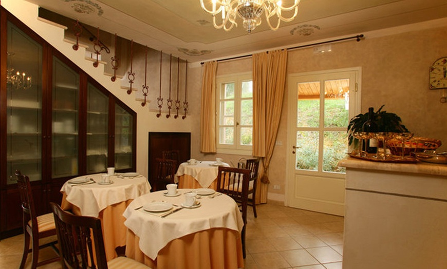 Image 6: Saturnia: fino a 3 notti, colazione + bottiglia di vino