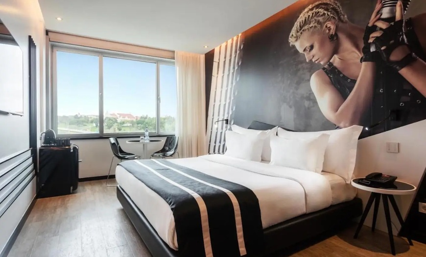 Image 21: ✈7-Day Lisbon and Porto Escape with Air from Great Value Vacations