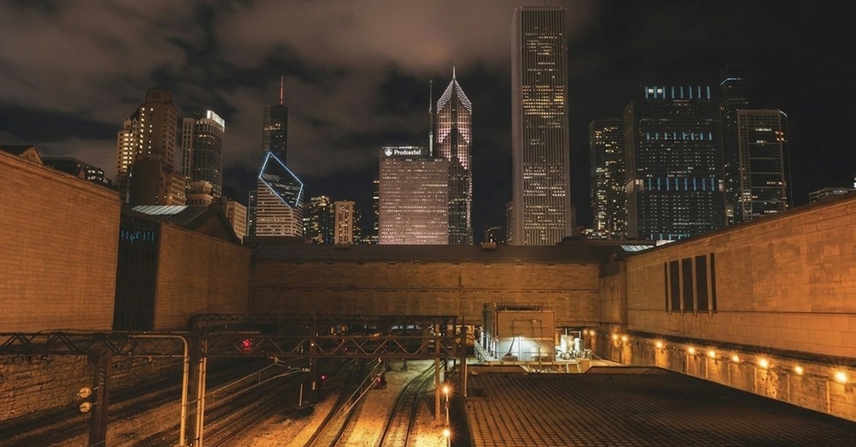 Uncover Chicagos Secrets: Choose Your Self-Guided Haunted Tour or Architecture Heist Adventure