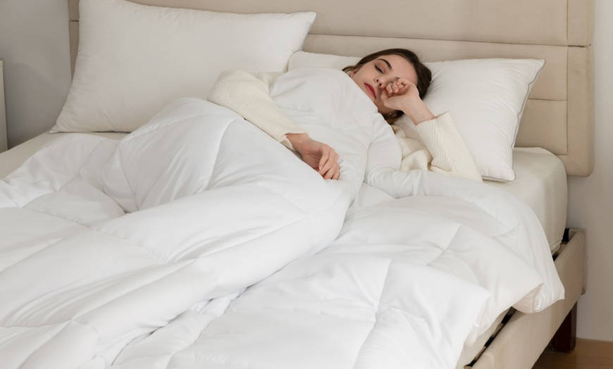 Image 5: Luxury Winter Duvet Quilt 15Tog Hotel Quality Warm Duvets