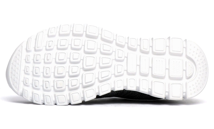 Image 4: Skechers Graceful Memory Foam Women's Trainers
