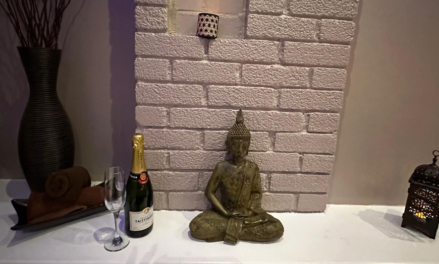 Image 8: 30 or 60-Min Aromatherapy Massage, 40-Min Hot Stones & Massage & More