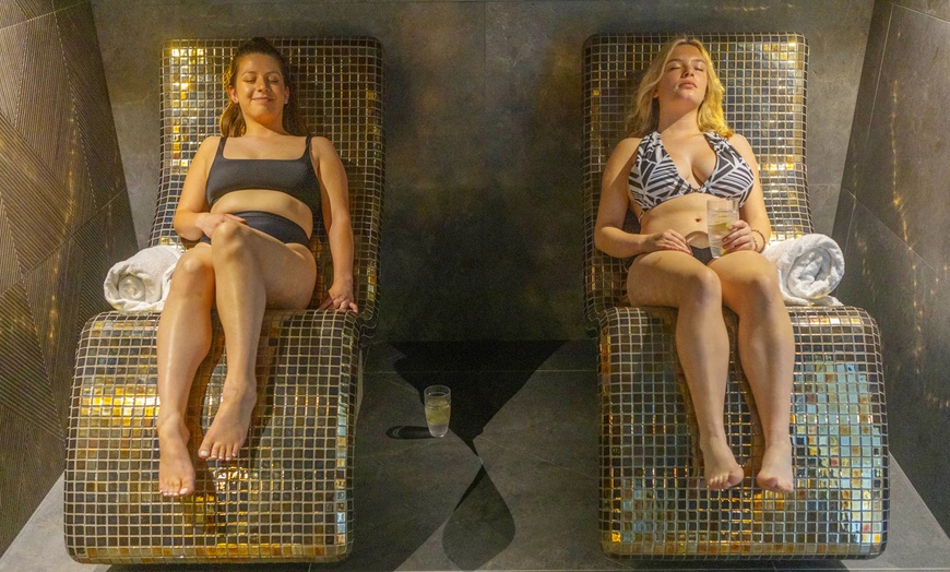 Image 5: Morning or Afternoon Tea with Prosecco on Loch Lomond with Spa Upgrade