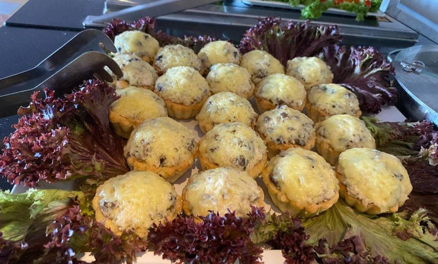 Image 8: Thüringer Wald: 2 bis 5 Nächte mit Frühstück, Schwimmbad & Disko