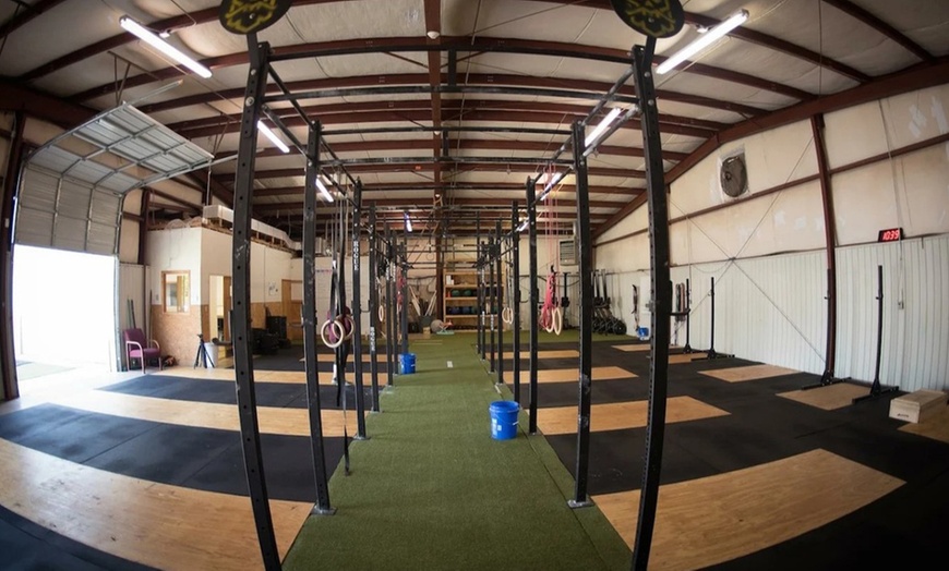 Image 4: 1-Hour 1, 5, or 10 Choice of CrossFit Classes or Month Unlimited Class
