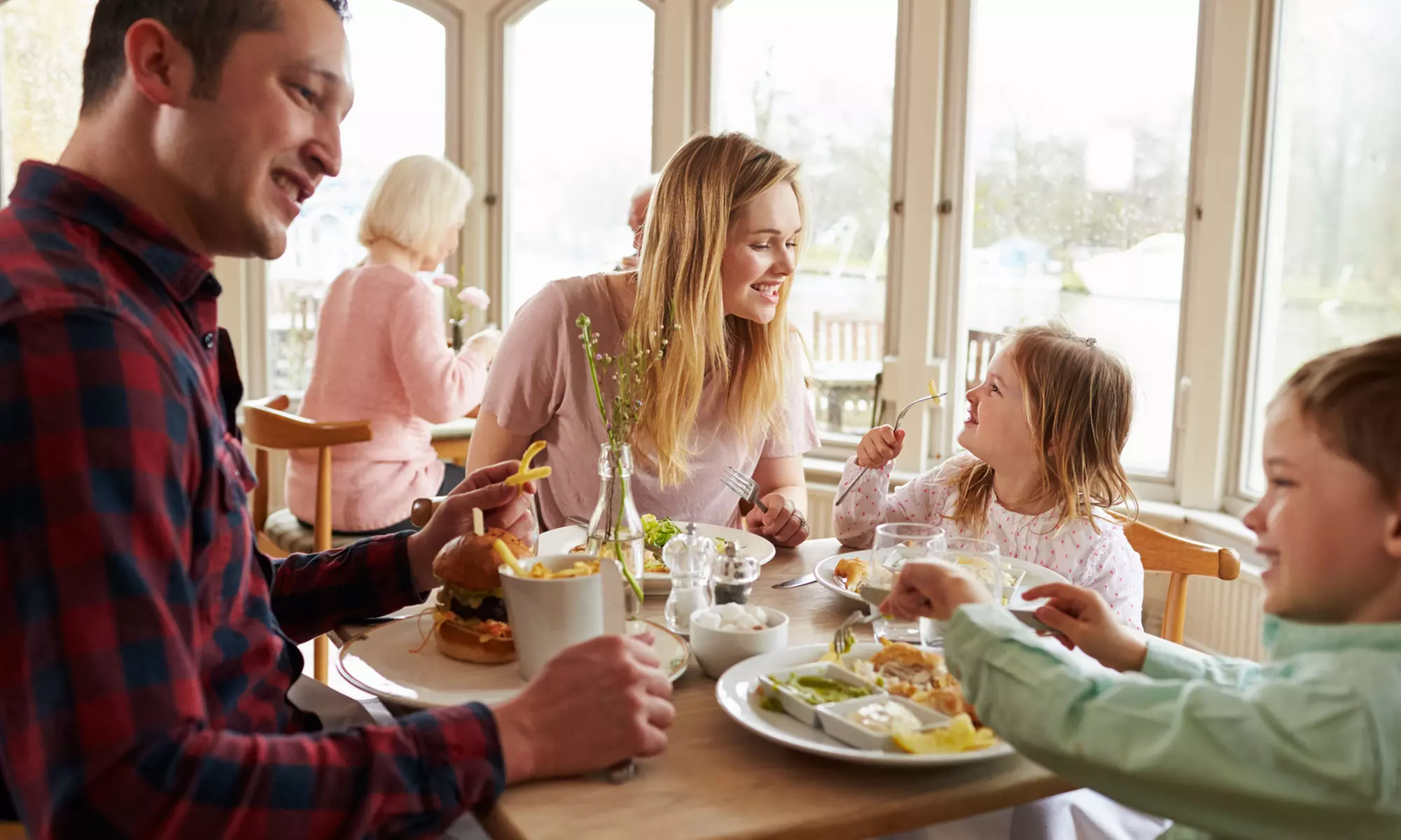 Get a tastecard - Save on Restaurants, Coffee, Sweet Treats and More!