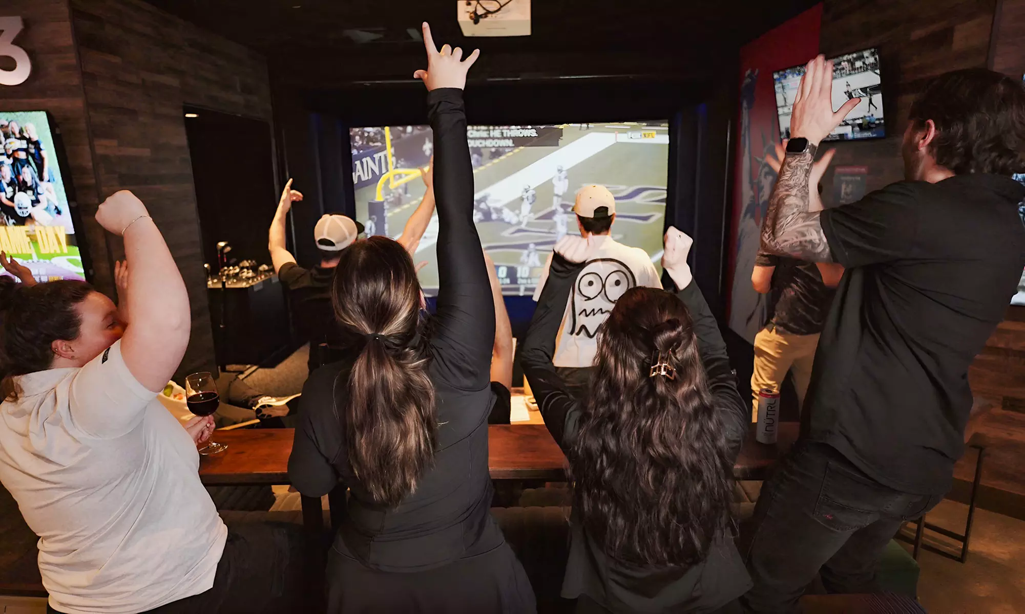 High-Tech Golf Simulator Fun for Up to 10 Players