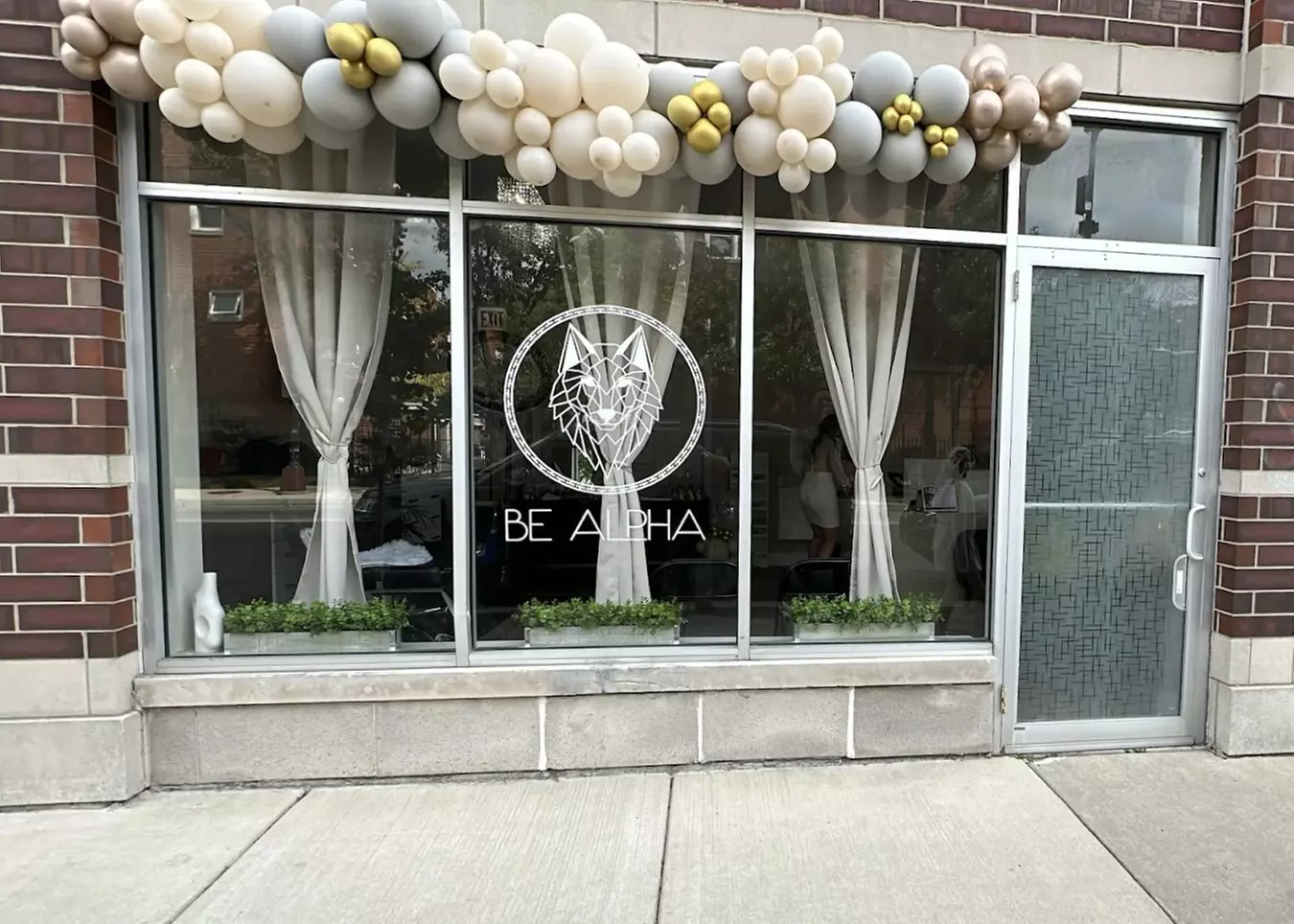 Beautiful Brows Await: Microblading, Powder, Hybrid, & Nano Sessions