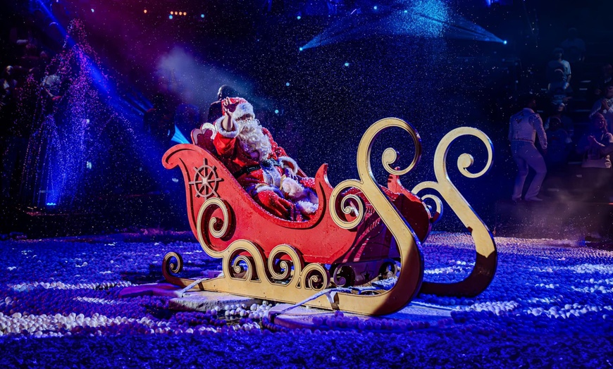 Image 2: Hippodrome Christmas Spectacular – Comedy & Circus All in One