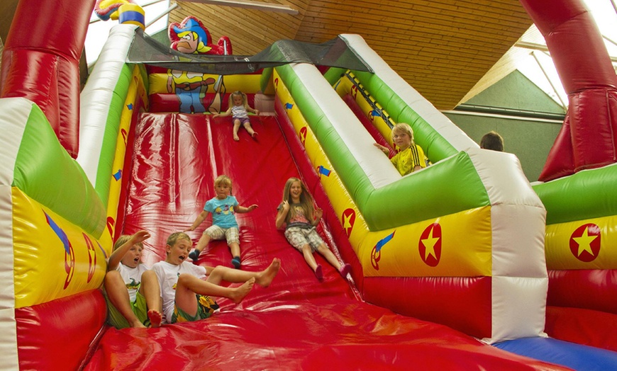 Image 3: Tageskarte für 2 oder 4 Personen für den Hallenspielplatz Allgäulino
