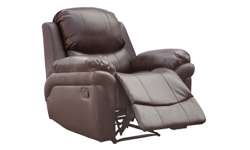 Image 9: Manual and Automatic Recliners