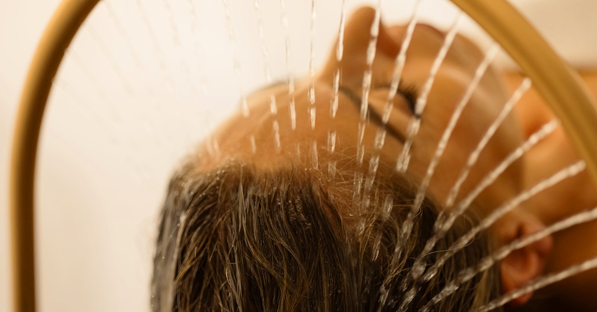 Ritual de head spa japonés con tratamiento facial o corporal en Madrid