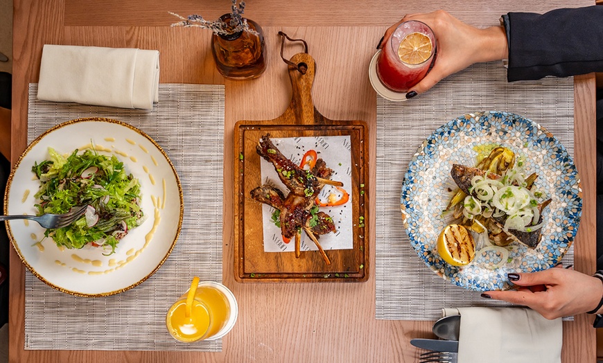 Image 1: AED 100, AED 200, or AED 300, or AED 500 to spend on Food & Drink