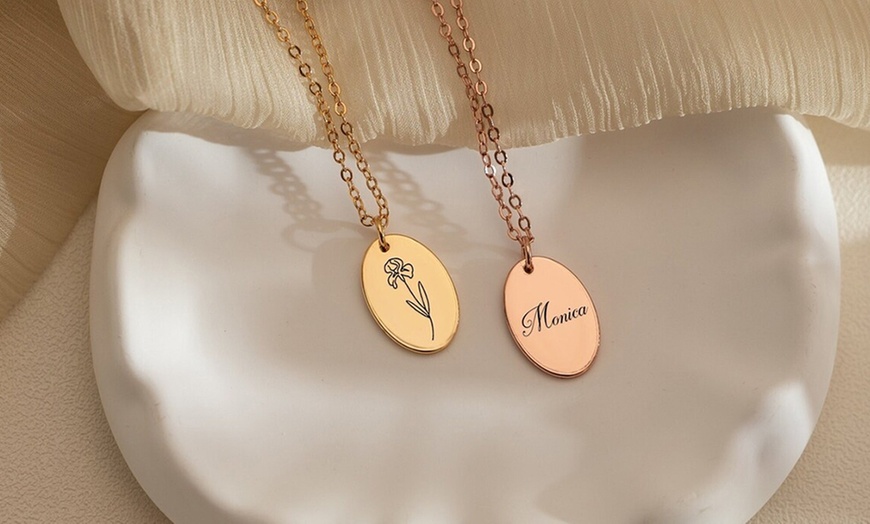 Image 6: Gepersonaliseerde ketting met geboortebloem-hanger via Justyling