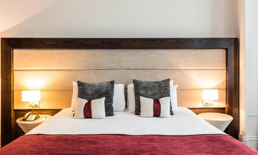 Image 4: Aberdeen: Standard Double Room for Two